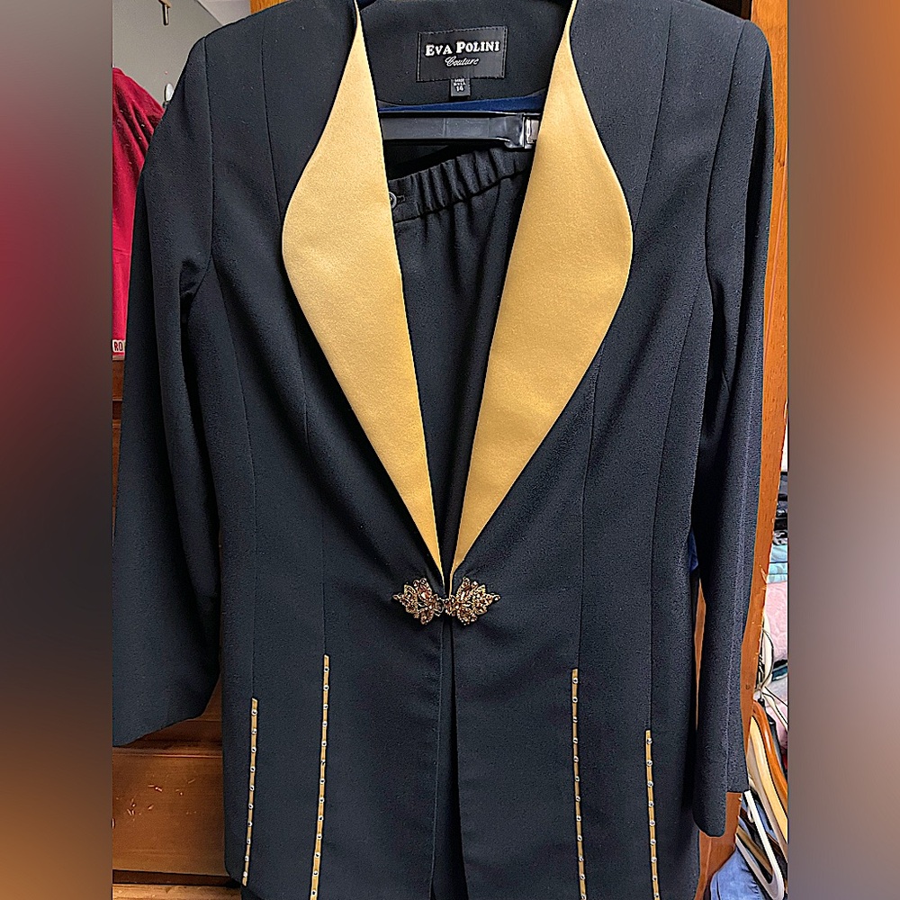 Eva Polini Blazer & Skirt